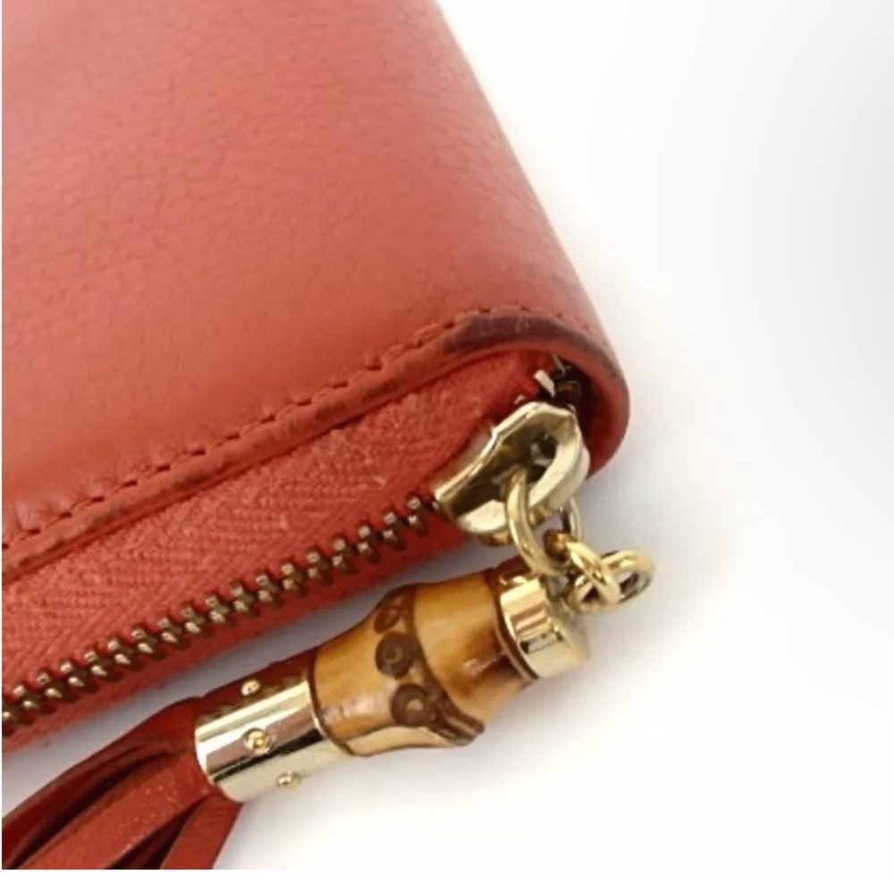 EUC Gucci Tassel pebbled Leather Red Wallet❌PLEASE LOOK AT ALL PICS❌❌ - Picture 7 of 14